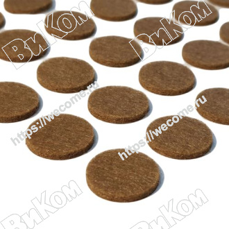 Оптом купить Подпятник фетровый круглый 18 мм коричневый (лист 50 шт.) в мебельная фурнитура оптом и в розницу ВиКом.